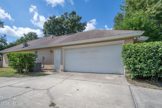97447 BLUFF VIEW Circle, Yulee, FL 32097