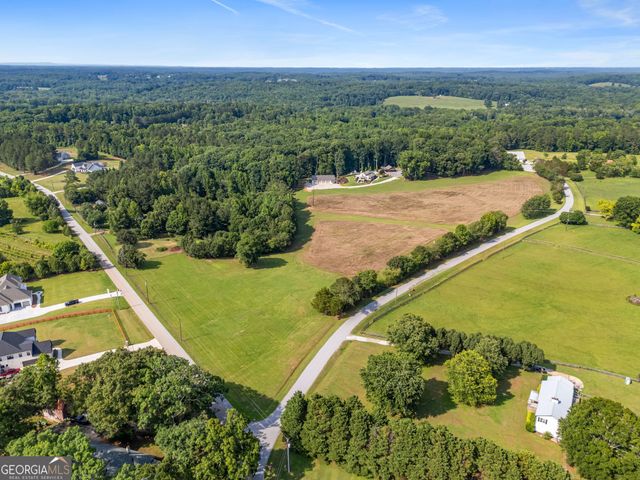 305 Rolling Acres Court, Jefferson, GA 30549