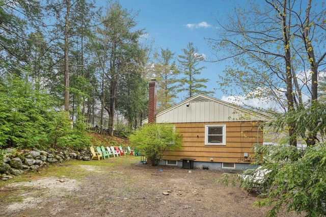 23 Pineridge Street, Goffstown, NH 03045