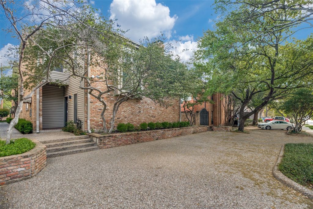 4516 Emerson Avenue A, University Park, TX 75205