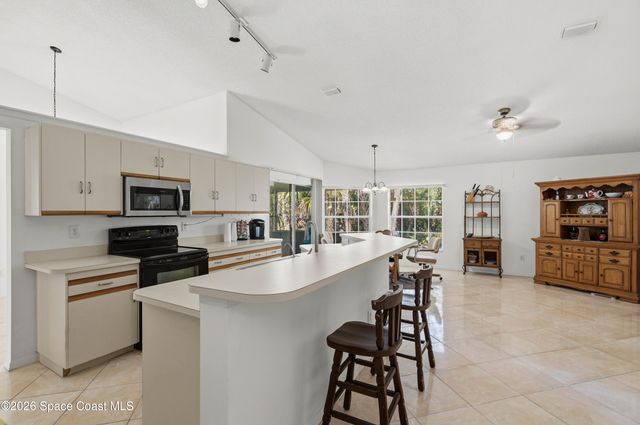 1340 Harper Boulevard SW, Palm Bay, FL 32908