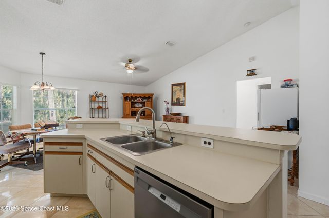 1340 Harper Boulevard SW, Palm Bay, FL 32908