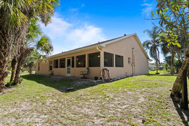 1340 Harper Boulevard SW, Palm Bay, FL 32908