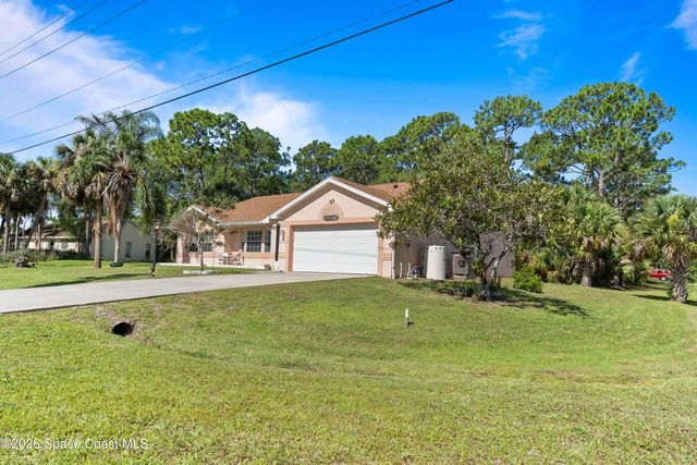 1340 Harper Boulevard SW, Palm Bay, FL 32908