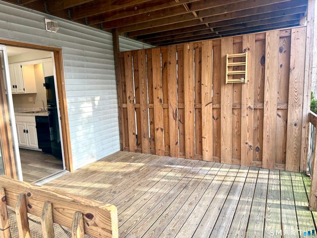 73 Cedar Street B4, Norwich, CT 06360