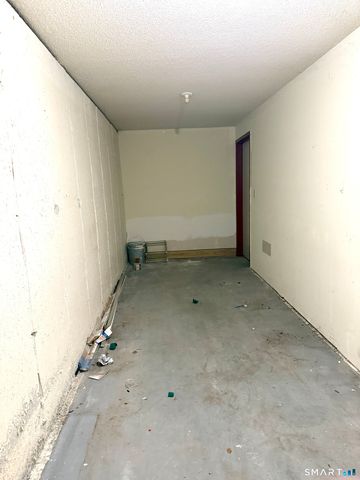 73 Cedar Street B4, Norwich, CT 06360