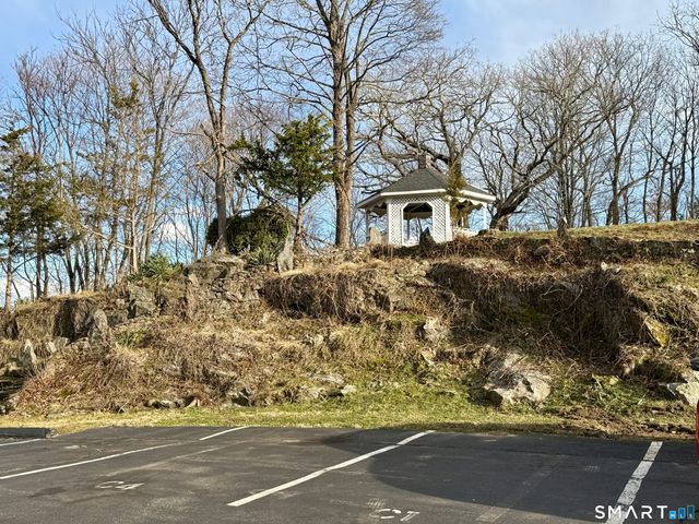 73 Cedar Street B4, Norwich, CT 06360