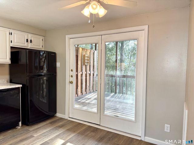 73 Cedar Street B4, Norwich, CT 06360