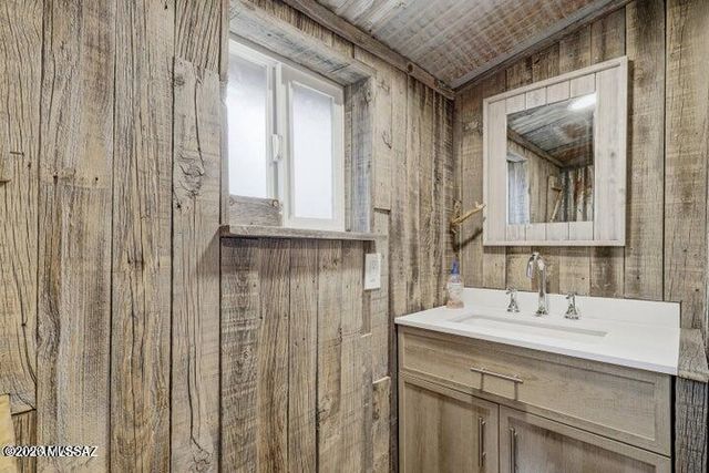 96 County Road 2180, Nutrioso, AZ 85932