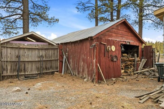 96 County Road 2180, Nutrioso, AZ 85932