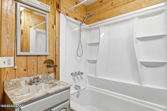 96 County Road 2180, Nutrioso, AZ 85932