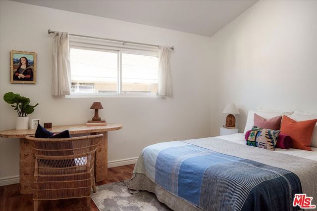 527 E Cypress Avenue C, Burbank, CA 91501