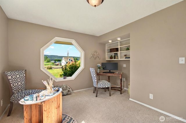 293 State Route 409, Cathlamet, WA 98612