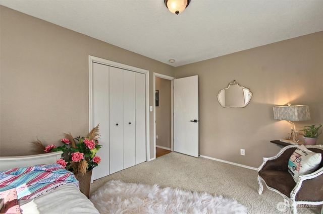 293 State Route 409, Cathlamet, WA 98612