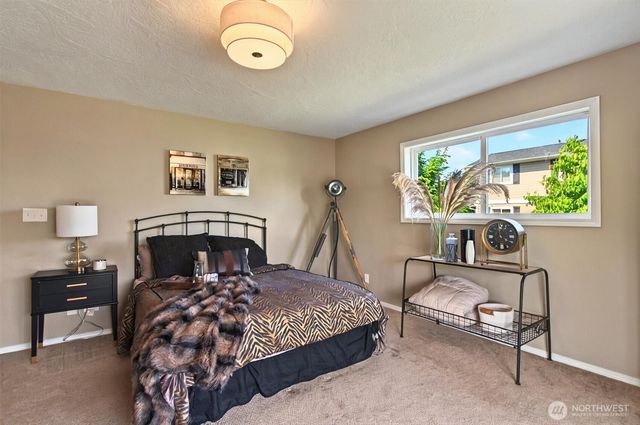 293 State Route 409, Cathlamet, WA 98612