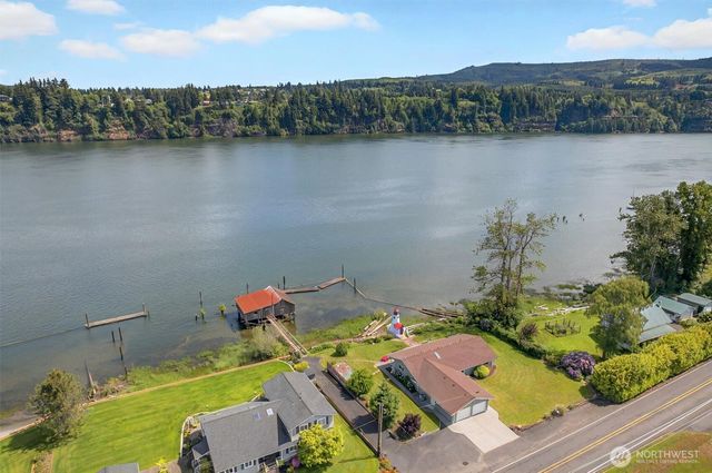 293 State Route 409, Cathlamet, WA 98612