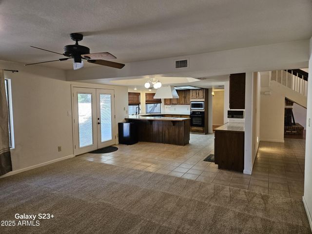 2344 W LOBO Avenue, Mesa, AZ 85202