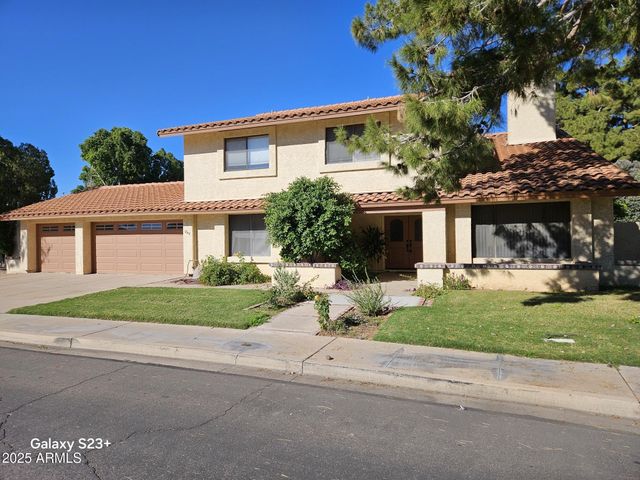 2344 W LOBO Avenue, Mesa, AZ 85202