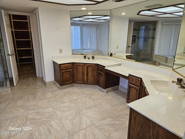 2344 W LOBO Avenue, Mesa, AZ 85202