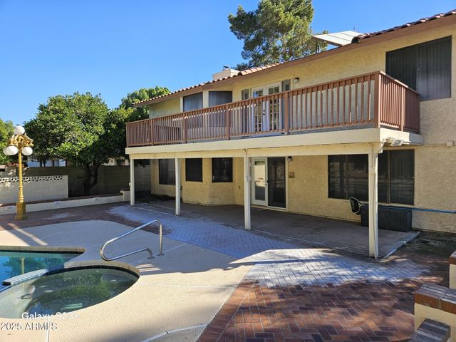 2344 W LOBO Avenue, Mesa, AZ 85202