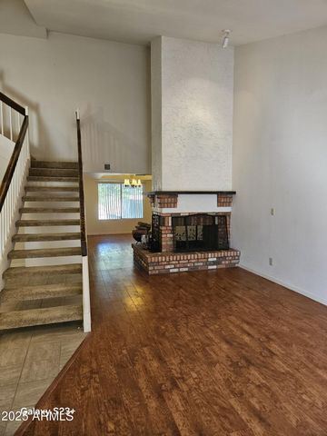 2344 W LOBO Avenue, Mesa, AZ 85202