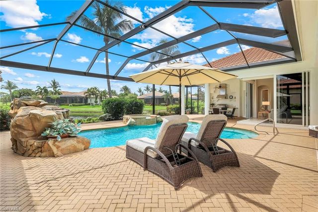 7511 Hogan CT, Naples, FL 34113