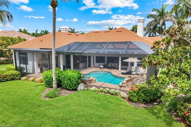 7511 Hogan CT, Naples, FL 34113