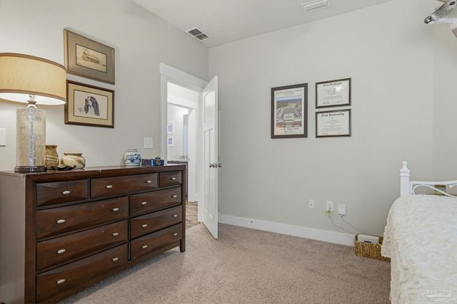 445 Pemberton Ln, Cantonment, FL 32533