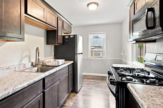 1826 Miller Drive, Niles, MI 49120