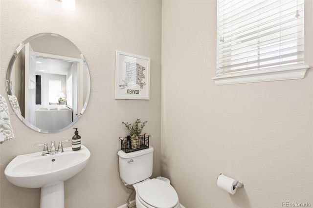 5485 W 73rd Place, Arvada, CO 80003