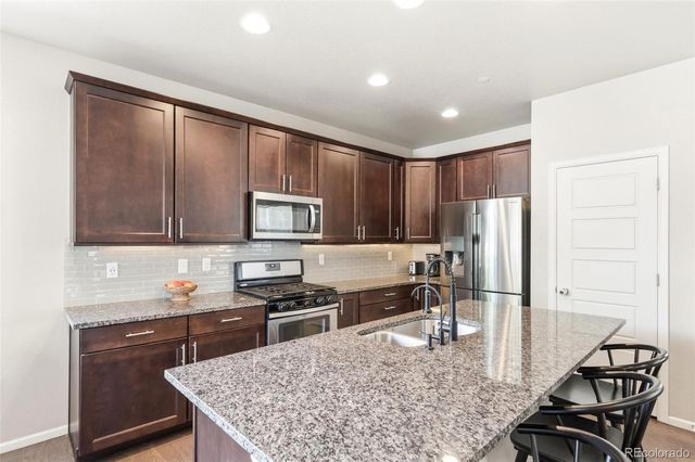 5485 W 73rd Place, Arvada, CO 80003