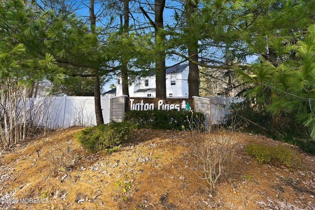 42 Diane Drive, Tinton Falls, NJ 07753