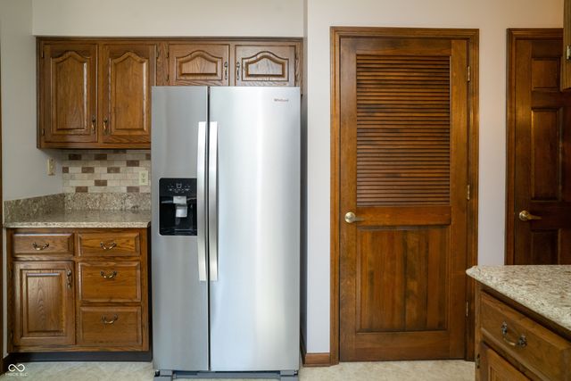 554 Whispering Trail, Greenwood, IN 46142