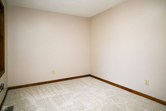 554 Whispering Trail, Greenwood, IN 46142