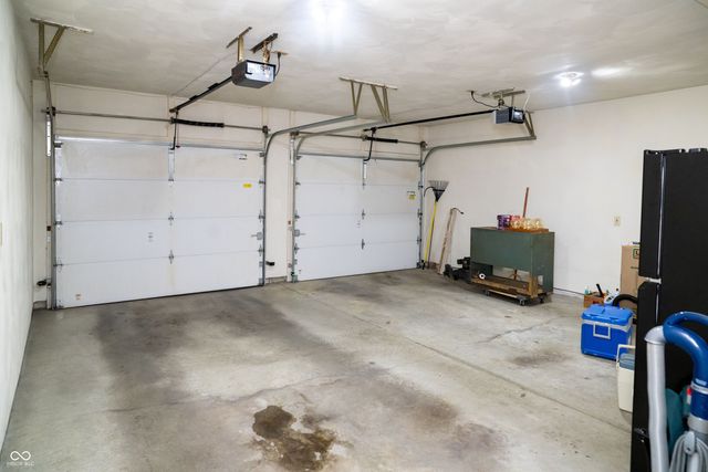 554 Whispering Trail, Greenwood, IN 46142