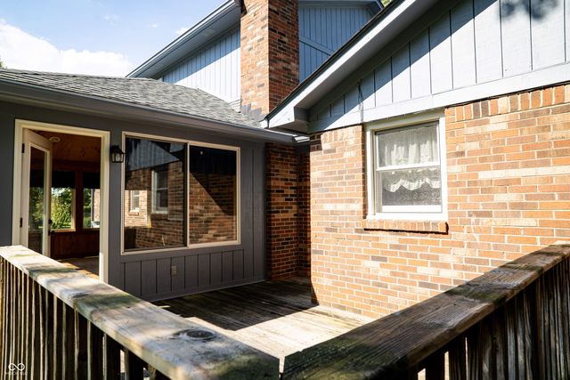 554 Whispering Trail, Greenwood, IN 46142