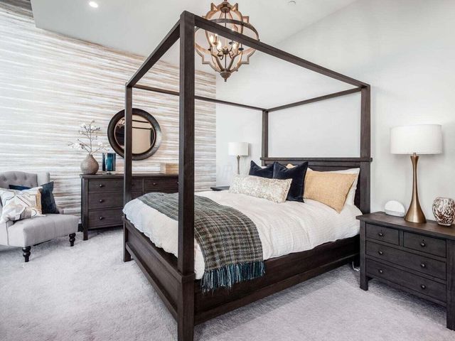 250 W Spring Street, 613, Columbus, OH 43215