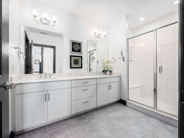 250 W Spring Street, 613, Columbus, OH 43215