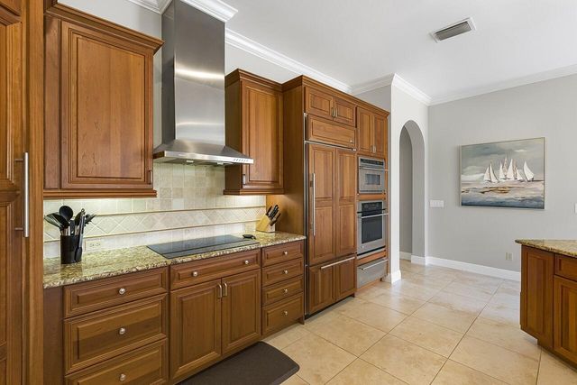 842 Carolina Circle SW, Vero Beach, FL 32962