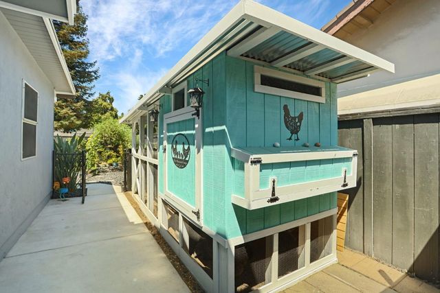 3533 Harpers Ferry Dr, Stockton, CA 95219