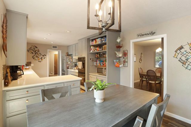 3533 Harpers Ferry Dr, Stockton, CA 95219