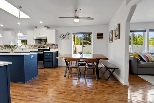 1812 SW Spruce Street, Port Orchard, WA 98367