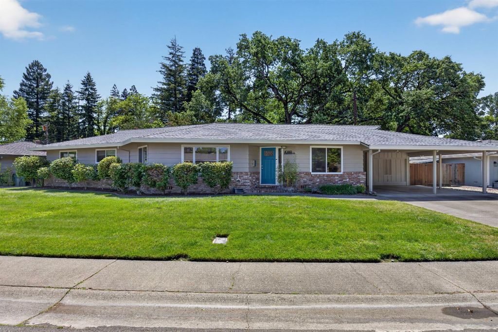 4380 Briarwood Dr, Sacramento, CA 95821