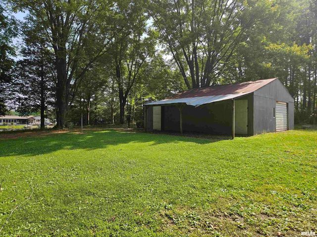 1233 W HARRISON Road, Murphysboro, IL 62966