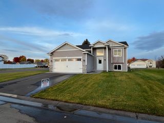 1734 6th Street N, Sartell, MN 56377