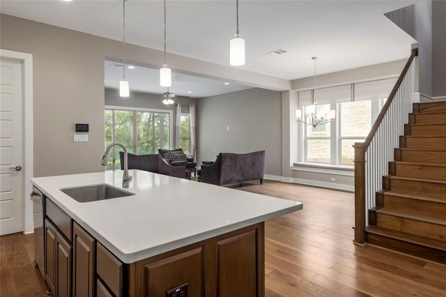 6325 Antigo LN, Austin, TX 78739