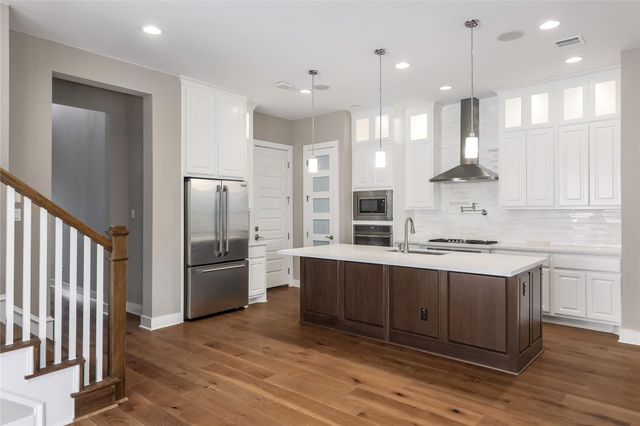 6325 Antigo LN, Austin, TX 78739