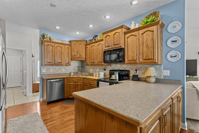 1544 Foxhaven Drive, Kokomo, IN 46902