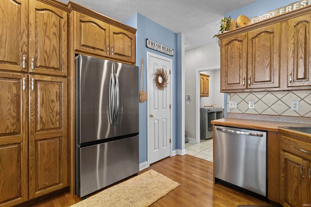 1544 Foxhaven Drive, Kokomo, IN 46902