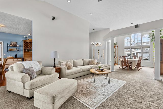 1544 Foxhaven Drive, Kokomo, IN 46902